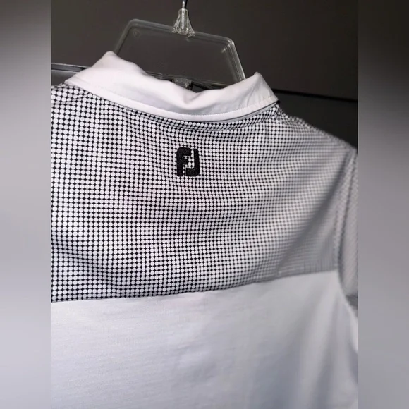 FootJoy FootJoy Women's Lisle Dot Print Yoke Polo- White  size small - Picture 7 of 12